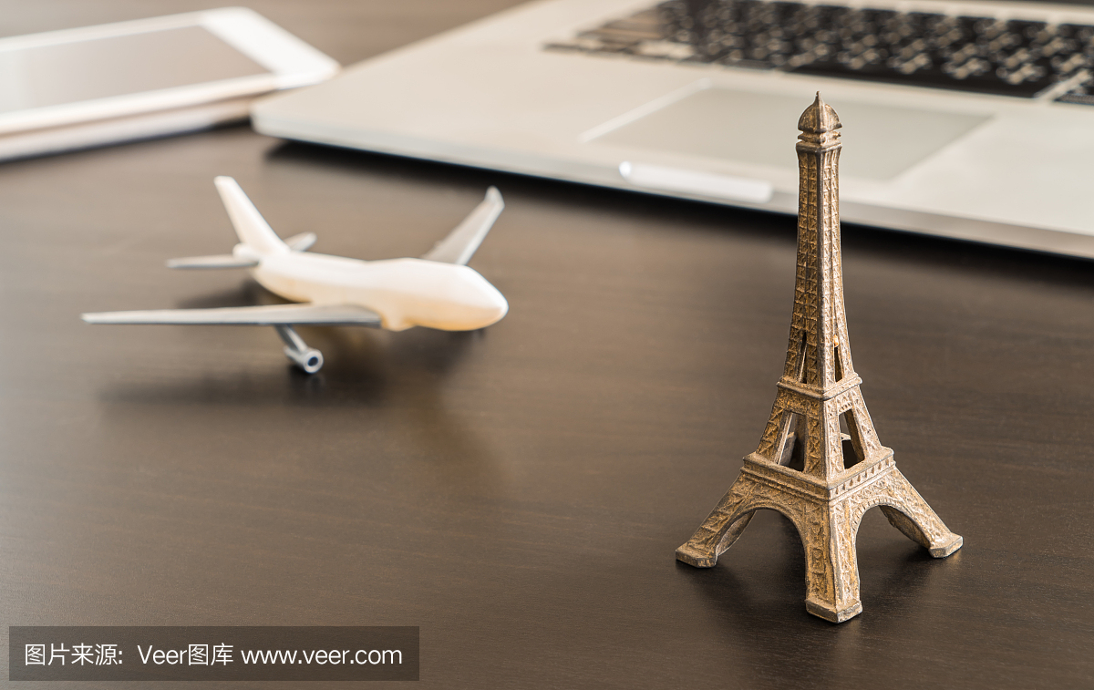 在线预订飞机票巴黎法国欧洲。
