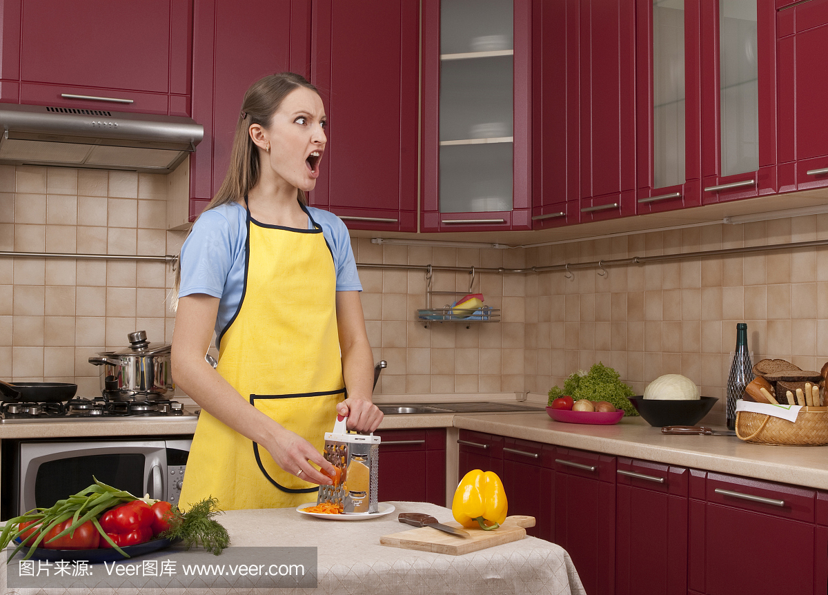 尖叫,尖声叫喊,鬼哭狼嚎,躁动