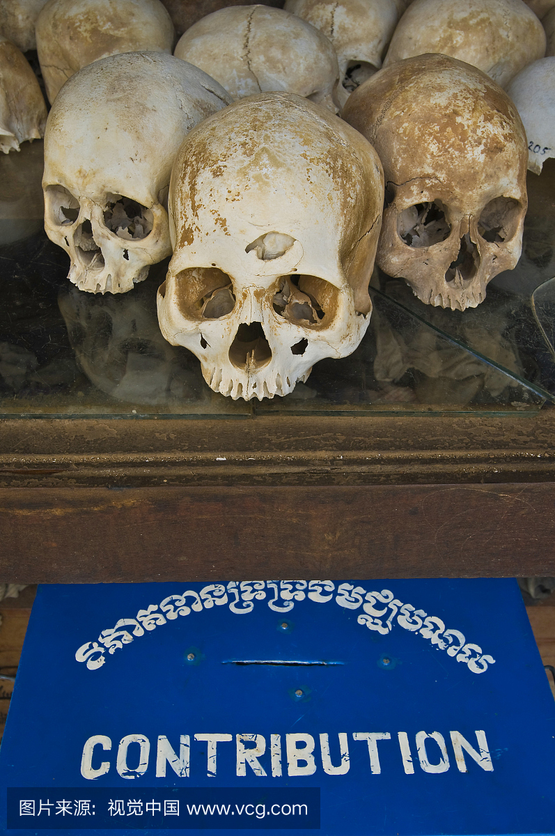 柬埔寨金边,Tuol Sleng种族灭绝博物馆,前高中