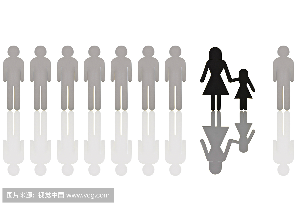 一排灰色男性象形图与一个黑人女性身材与一个