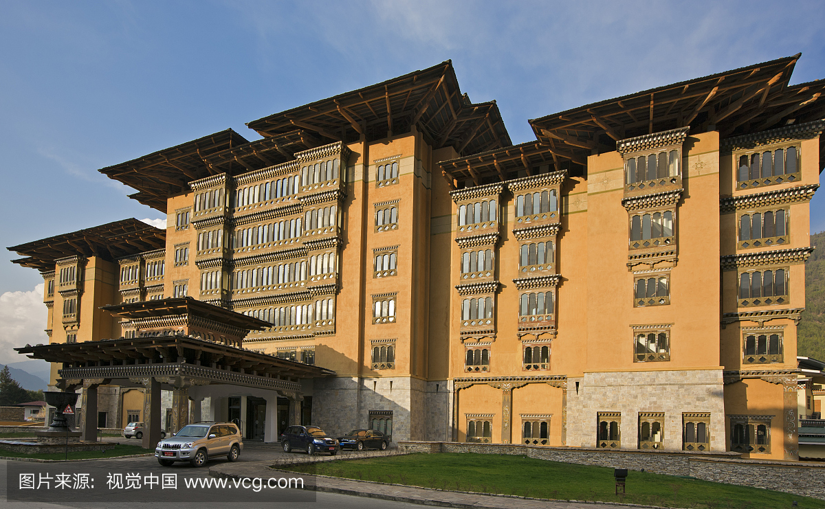 不丹。塔吉塔什酒店是最大的,可以说是廷布市