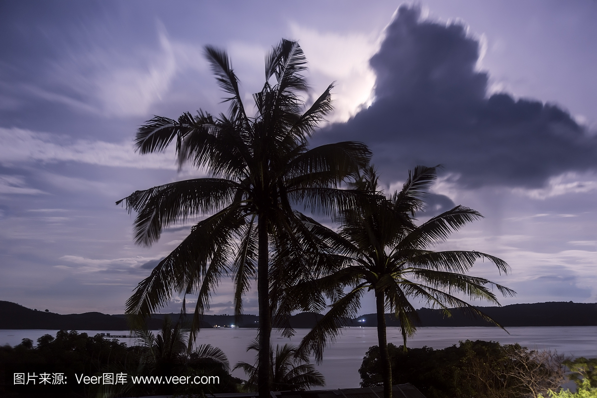印度尼西亚,龙目岛,印度洋,海岸线在晚上
