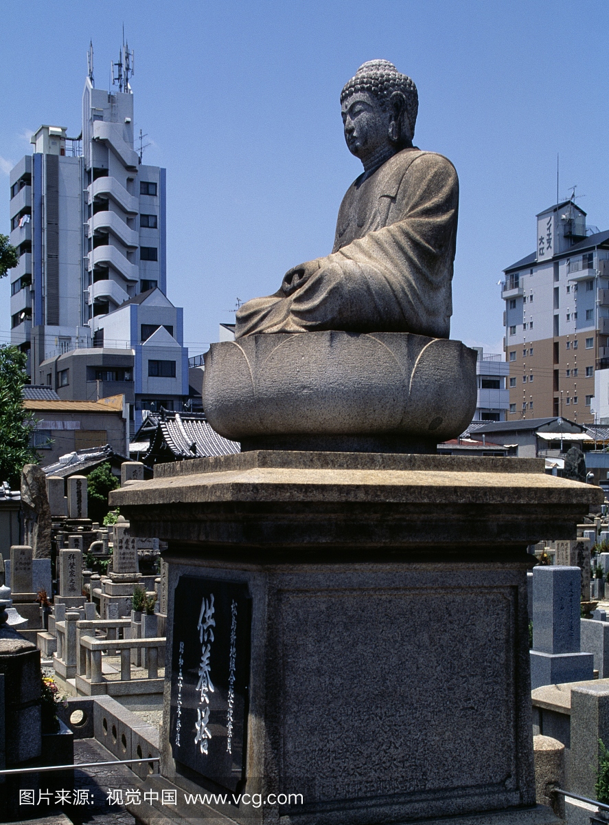 佛祖雕像在Shitennojiji寺,关西大阪,6世纪日本的