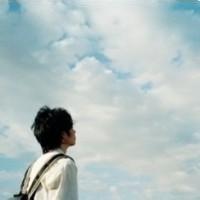 qq头像男生天空背景图片