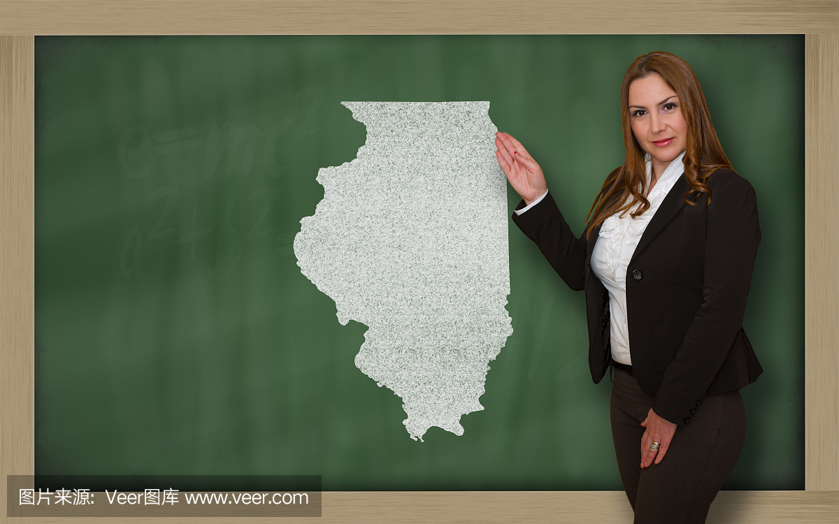 老师在黑板上显示伊利诺伊州的地图