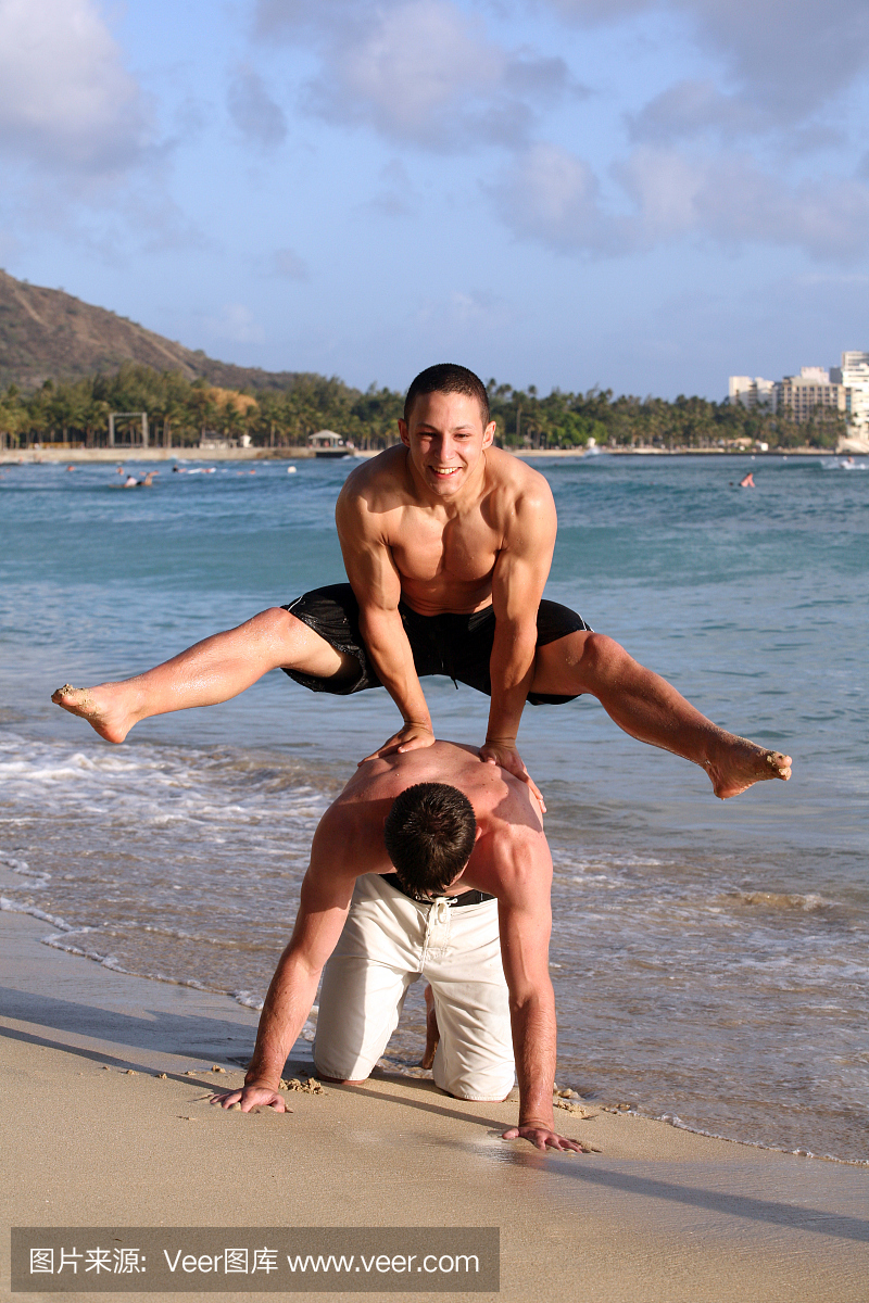 手倒立,用手倒立,倒立俯卧撑,单臂倒立