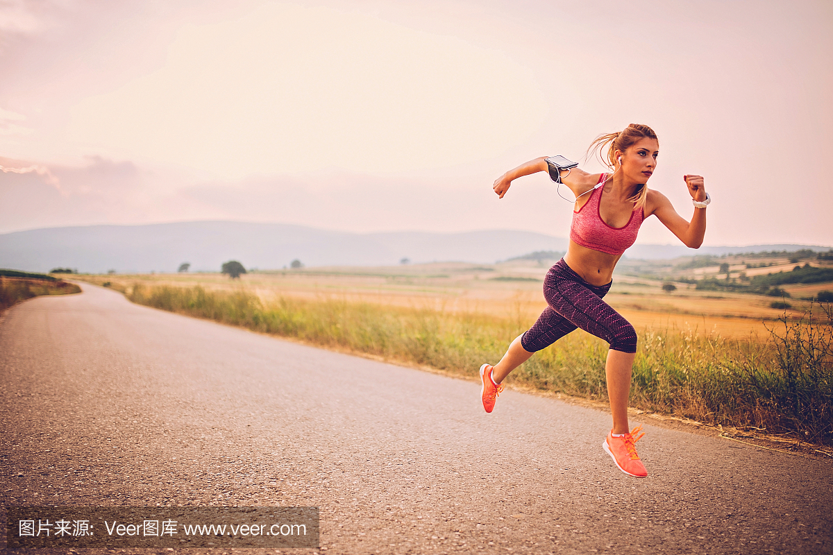 跑步运动员跑步