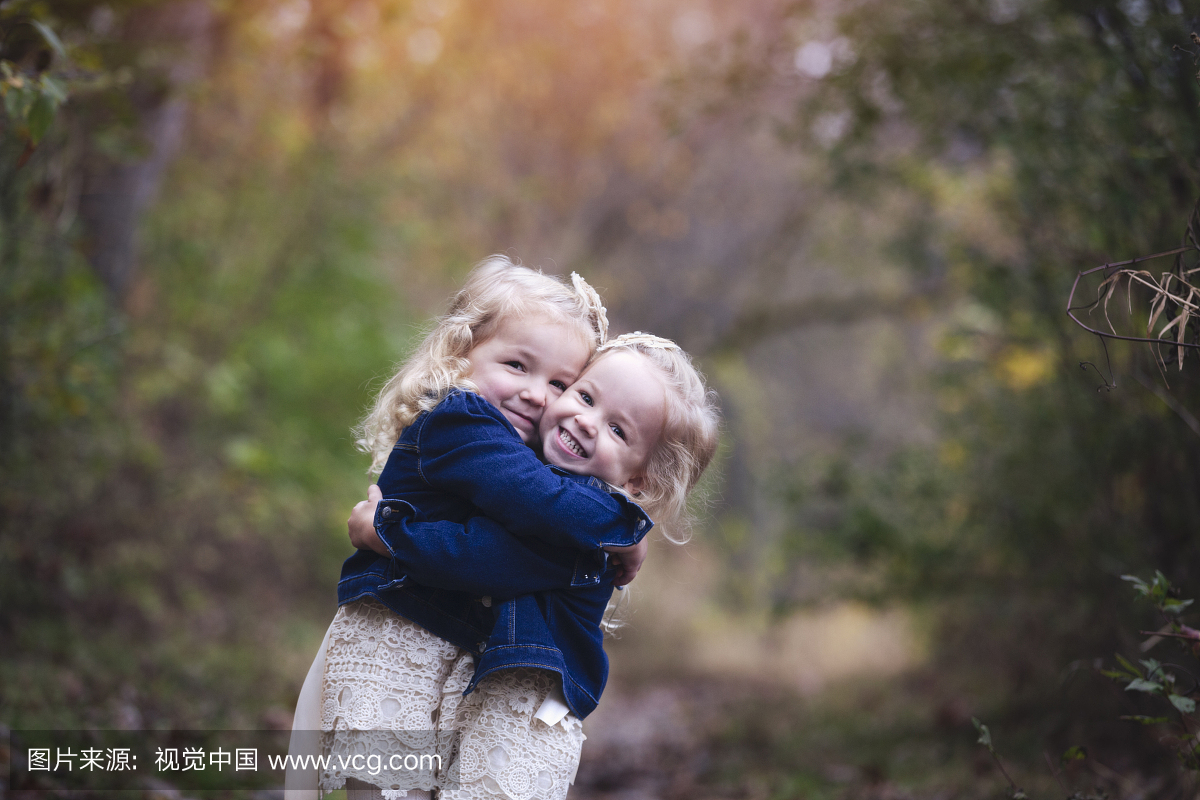 可爱的,真实的人,伊利诺斯州,姐妹