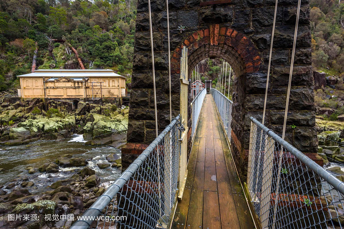 位于塔斯马尼亚州朗塞斯顿的Cataract Gorge的