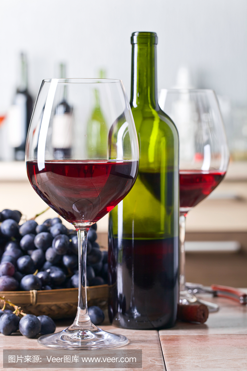 莫尔乐葡萄,法国酿酒用葡萄品种,红葡萄酒,干红