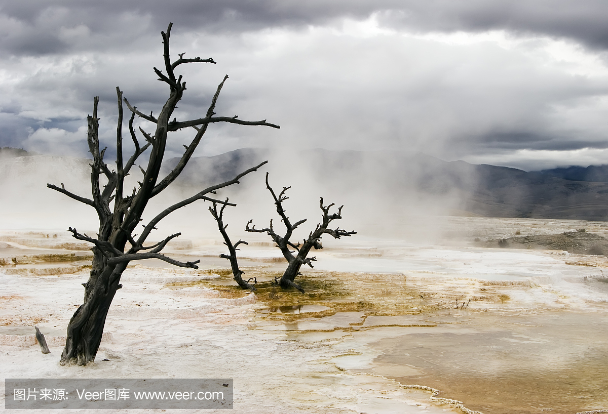 硫磺泉,硫黄泉,猛犸温泉,门冒斯温泉