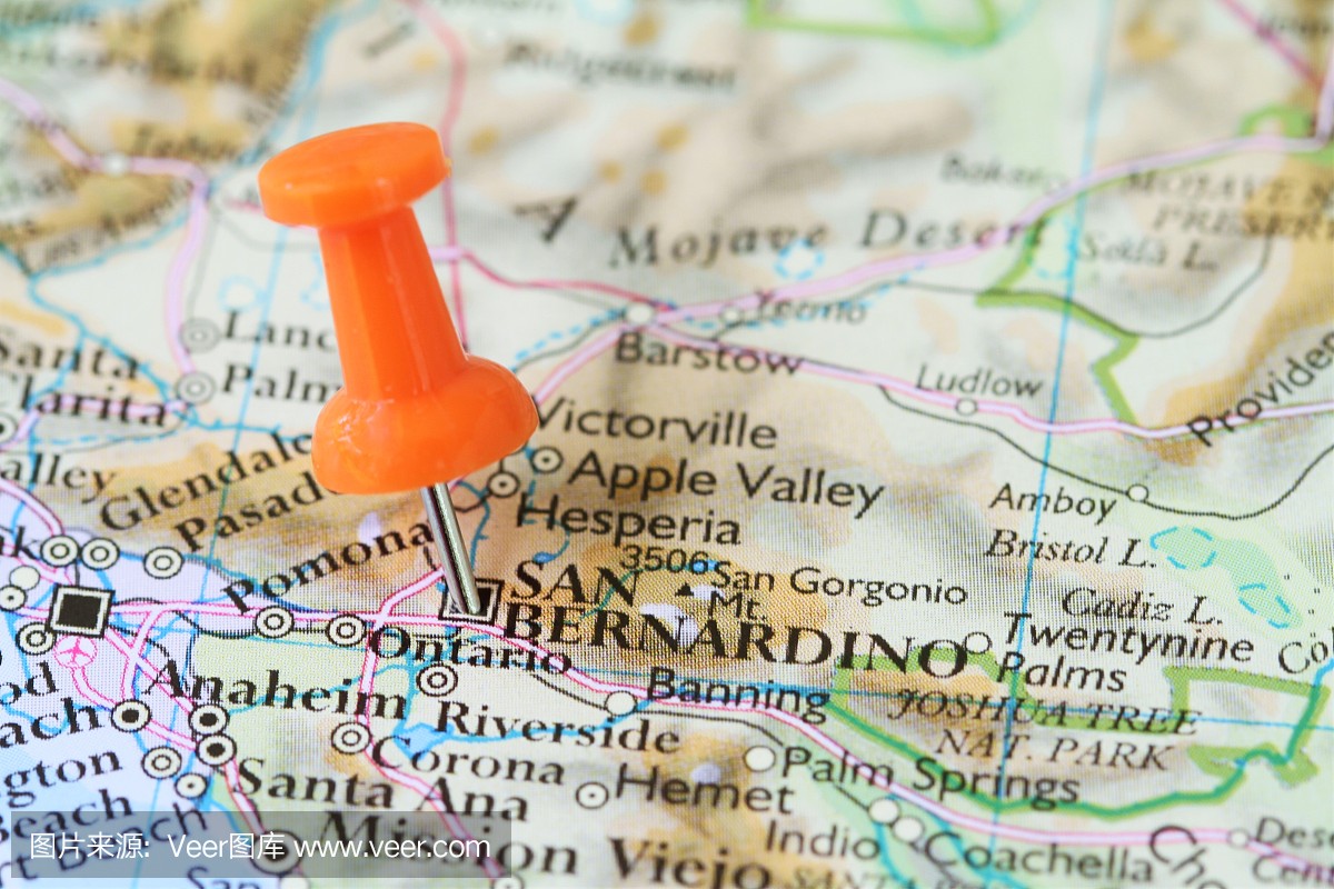 在美国加利福尼亚州圣贝纳迪诺地图上的推针
