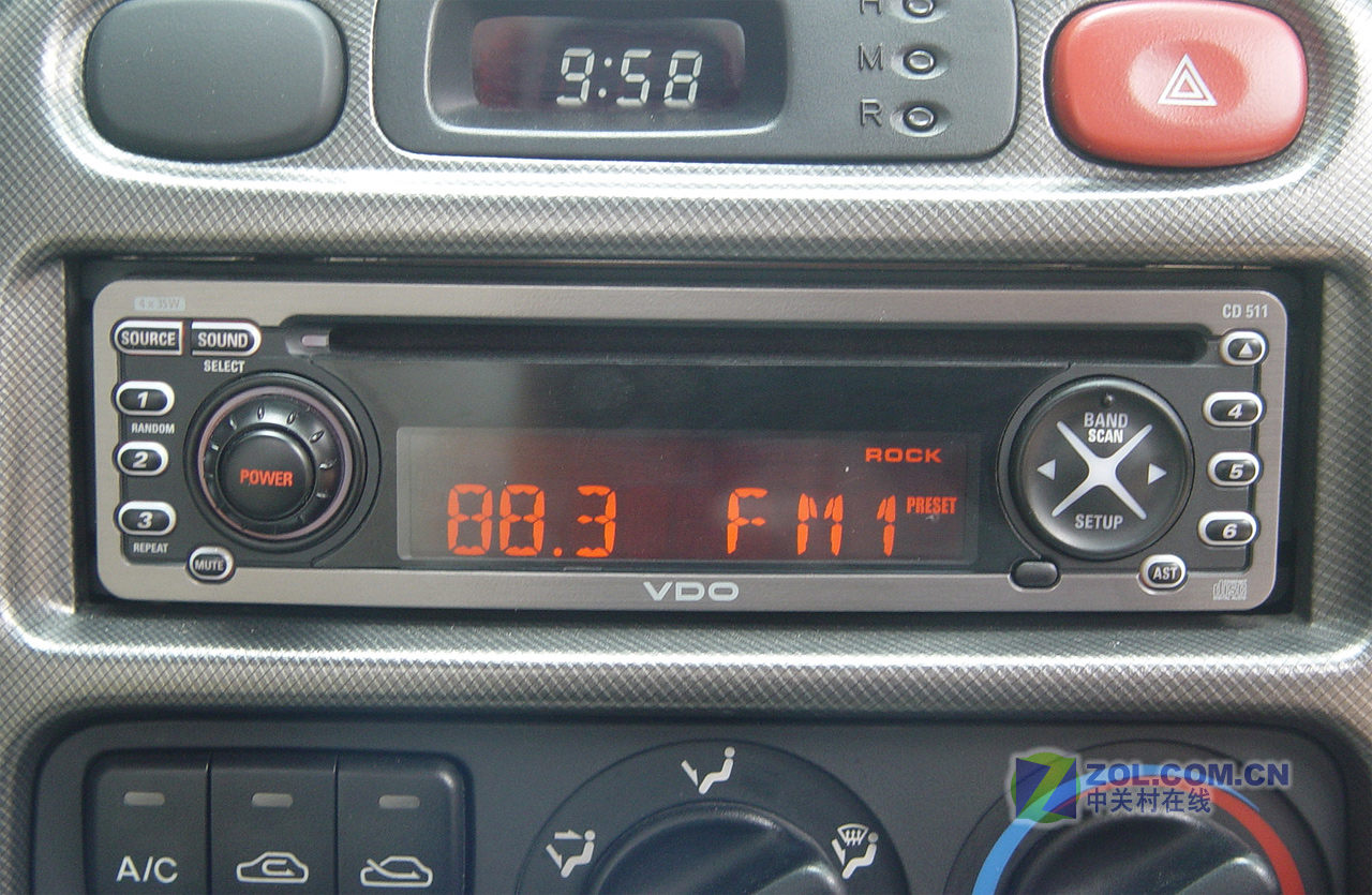 安卓fm收音机下载fm收音软件下载_fm收音机下载单机无联网_无流量单机斗地主下载