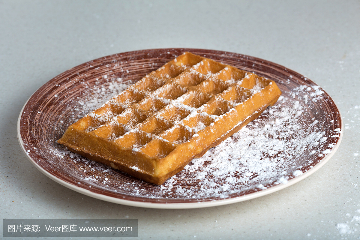 全麦比利时奶蛋烘饼水平的视图