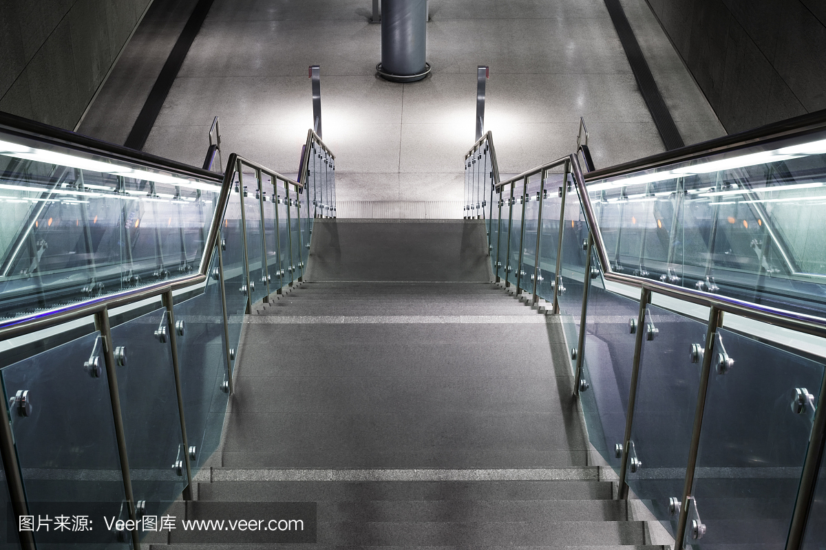 步骤,自动扶梯 - 地铁站