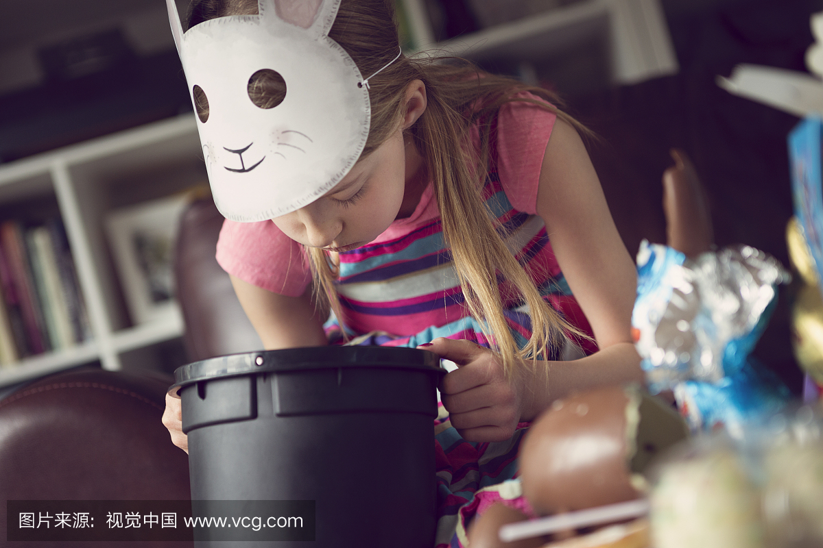 孩子在吃了太多甜食后感觉不舒服