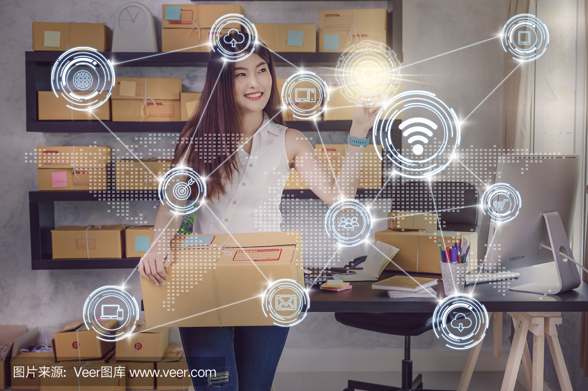 年轻的亚洲少女所有者业务女人在家工作,触摸