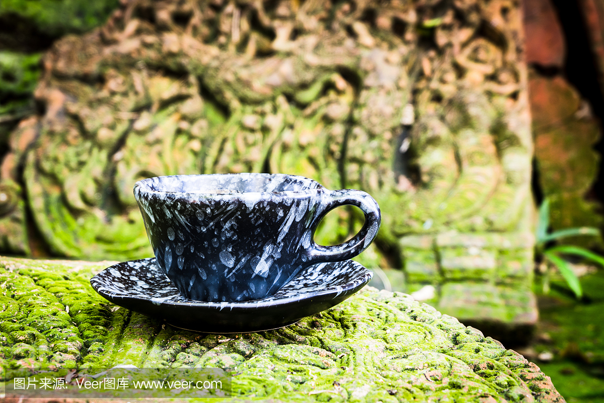 早餐cofee在古代遗体公园