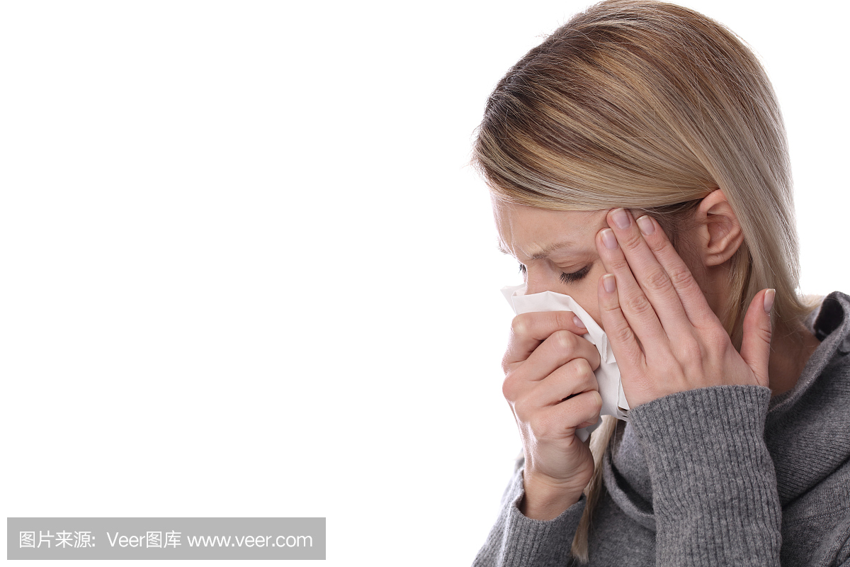 女人感冒,感冒,流鼻涕。保健和医疗概念孤立在