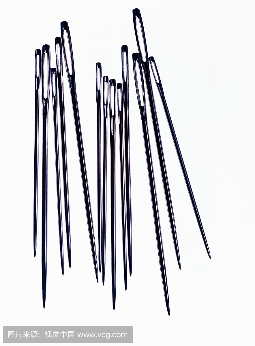 在白色背景上的针。