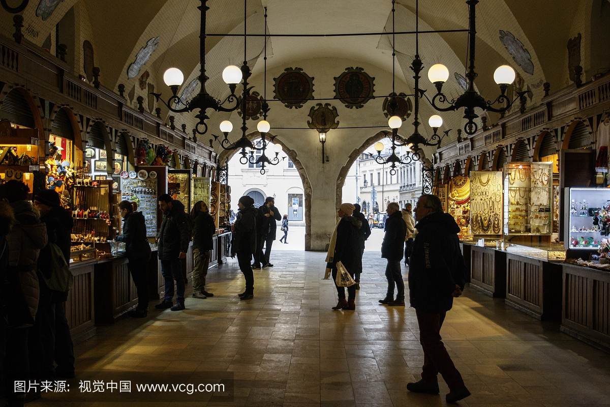 商务,城市生活,波兰,英文字母T