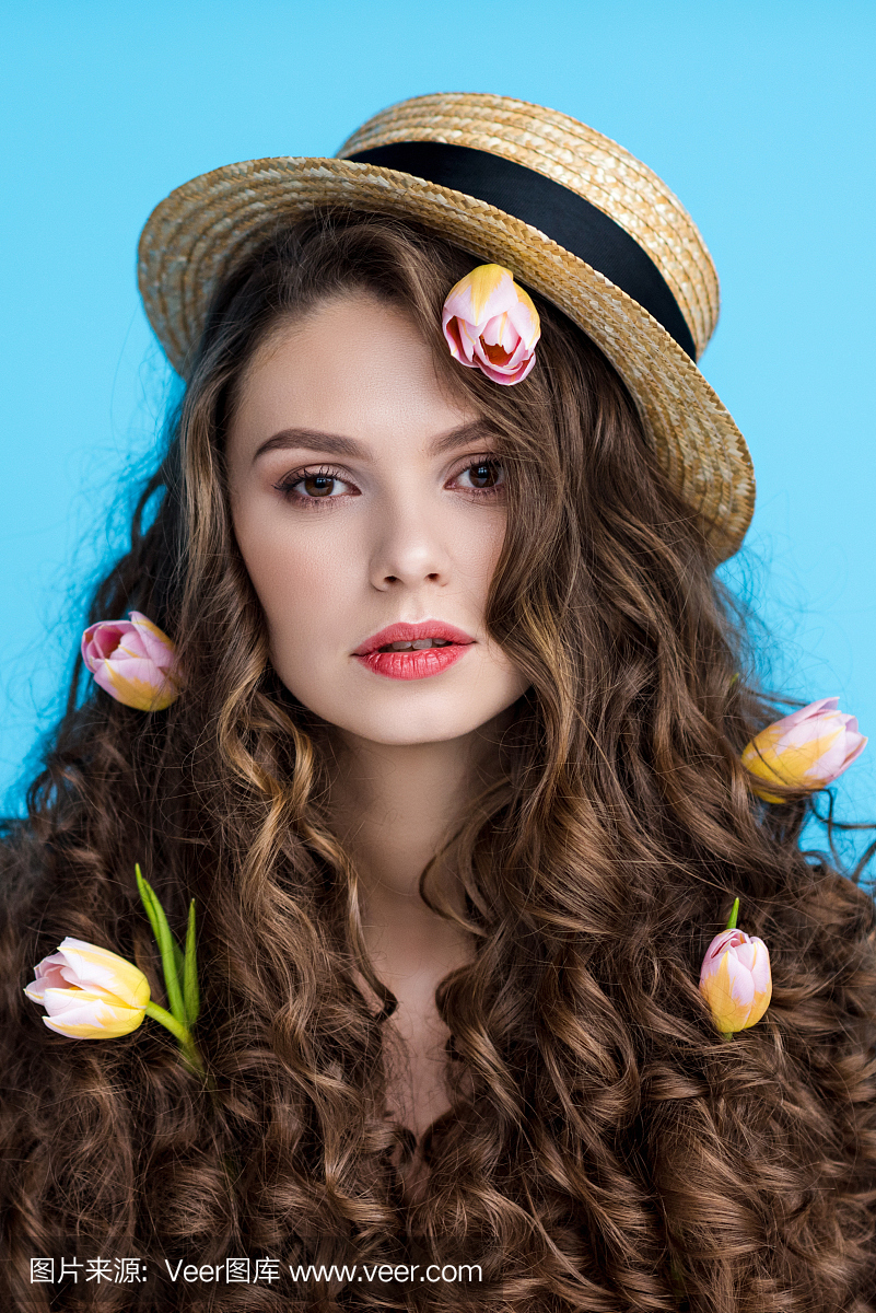 womanincanotierhatwithflowersinherlongc超短发女健身图片
