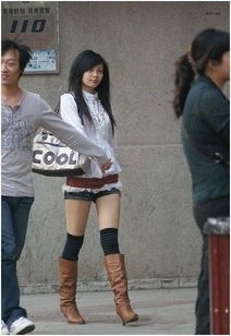 李毅吧00后逆天开房