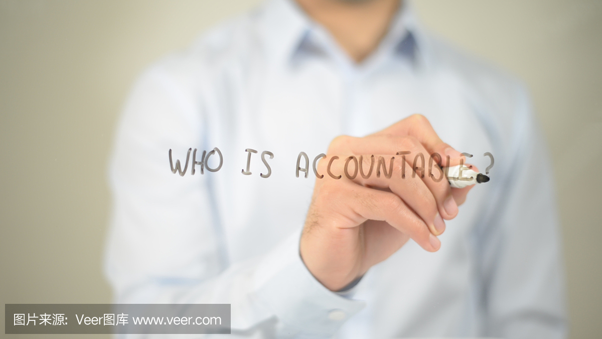 谁负责,在透明屏幕上写字的人