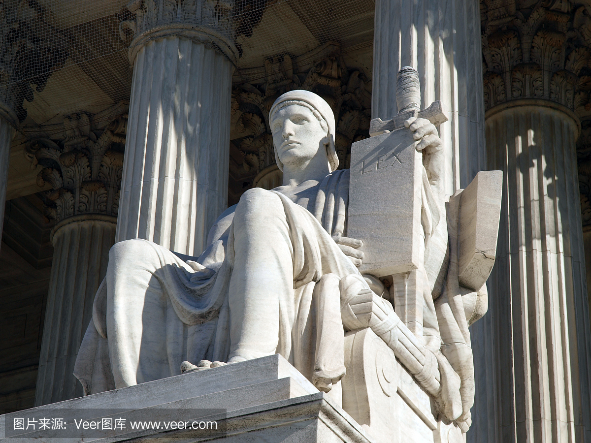 最高法院雕像