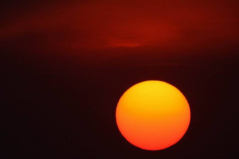 太阳照常升起 影评_升起心中的太阳_太阳照样升起