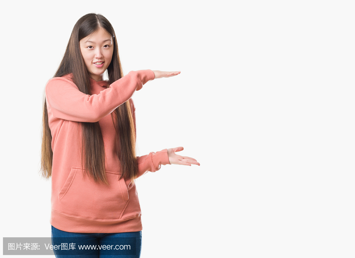 安踏春夏服饰登场邂逅品质同马赫 4 代开启运动征程