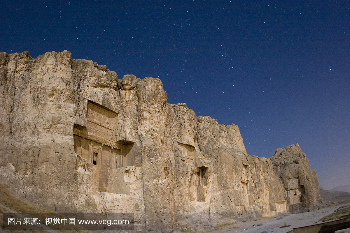 Naqsh-e Rostam,或Rostam的照片(波斯神话英