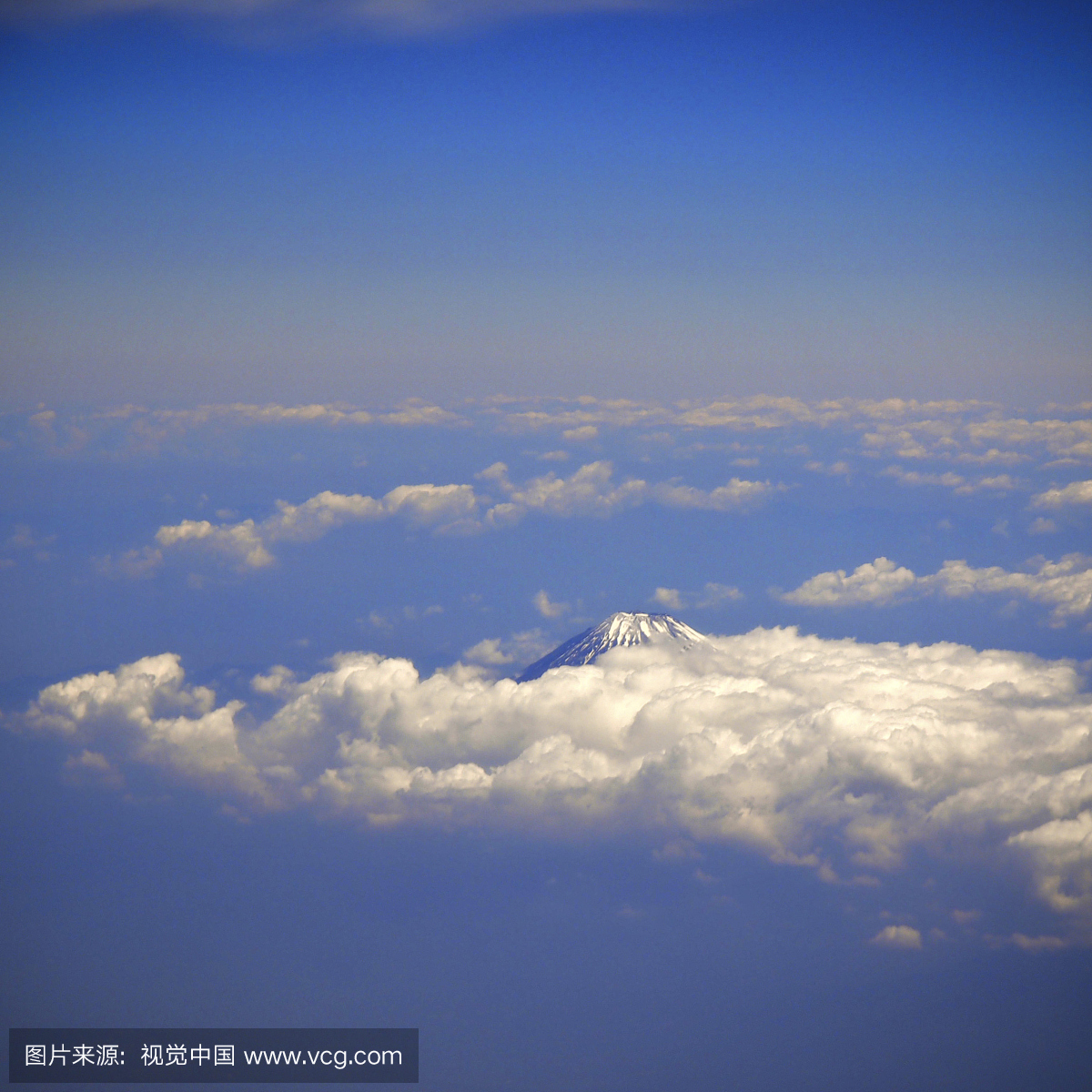 富士山从飞机上看