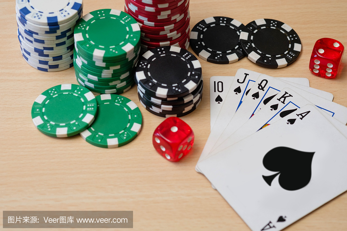 赌场扑克筹码,骰子和卡片