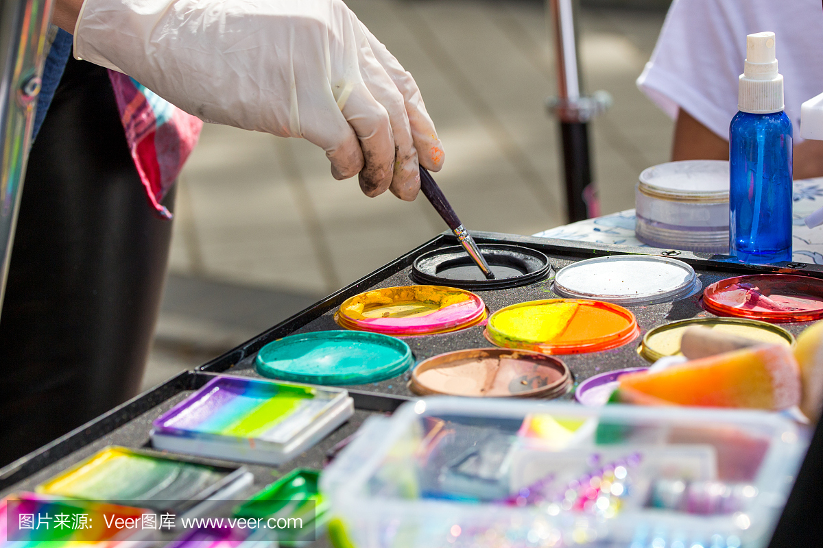 在调色板中混合颜色