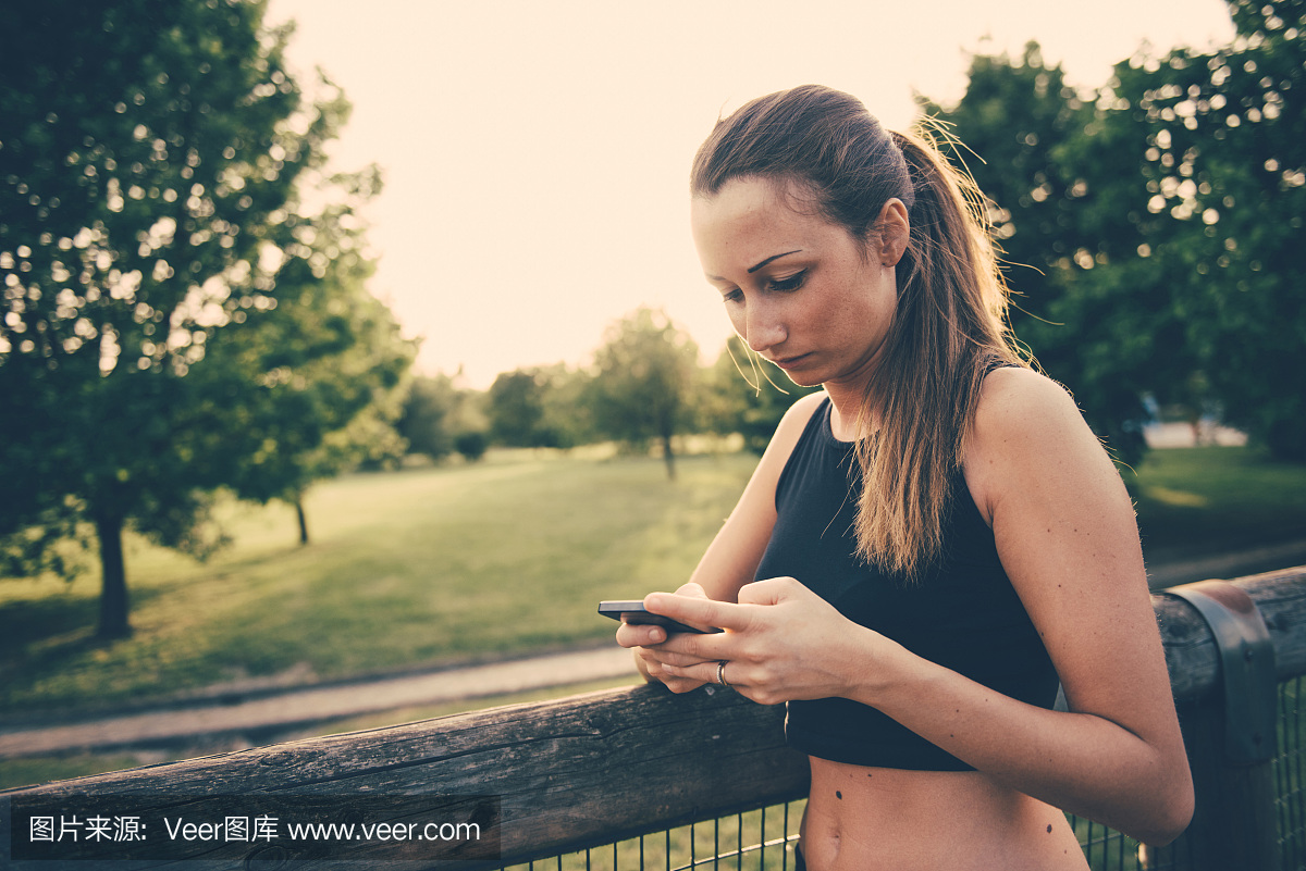 留白,打电话,网上冲浪,镜头眩光