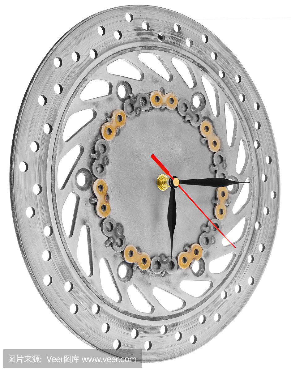 手工制作的时钟由摩托车零件制成。制动盘制成