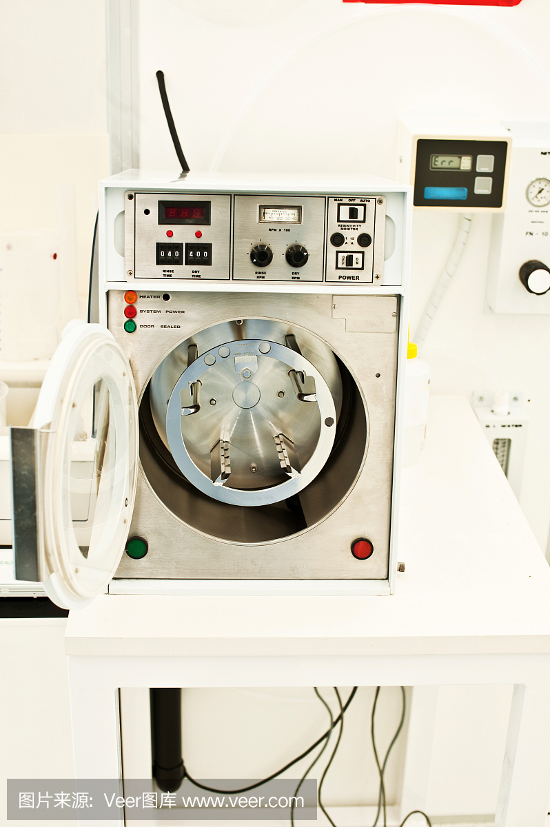 离心机Rinser \/ Spinner。半导体传感器清洗制造