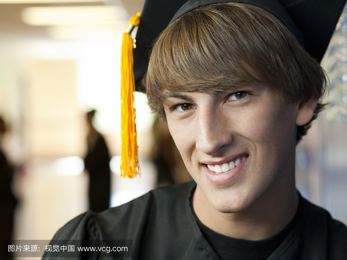 美国,犹他州,西班牙语叉子,男子研究生肖像的灰