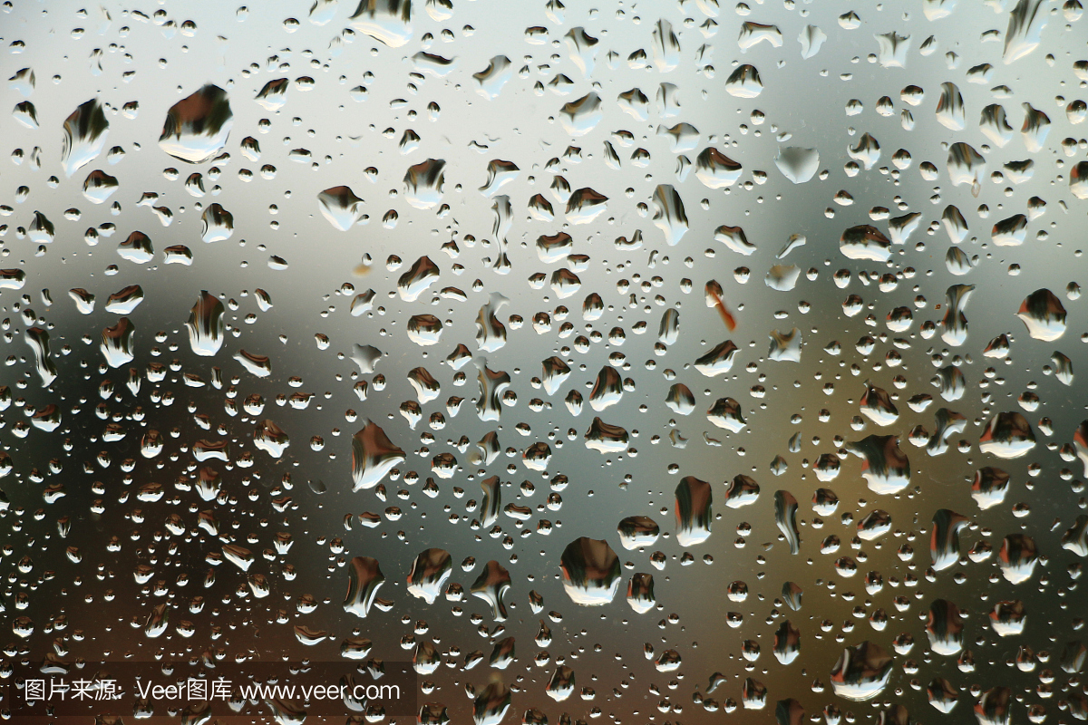 雨滴在窗户,下雨天