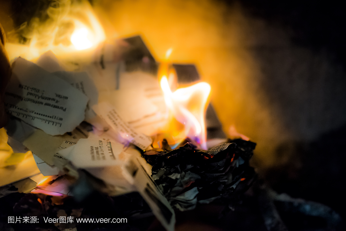 燃烧的纸张,信件,文件与地址,名称,室内家居室内