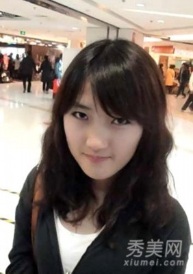 ... 赴北影看望大女儿 告别时亲吻额头显温_两性图片