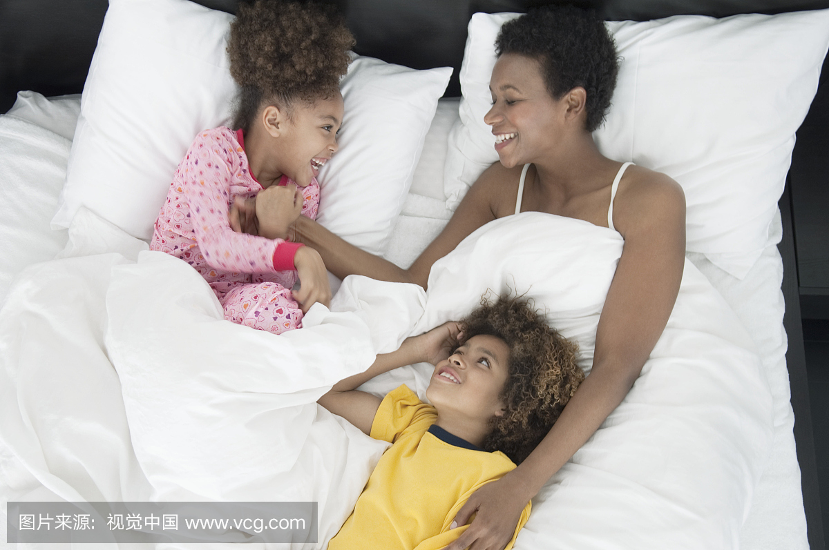 文学硕士,人,家具,爱