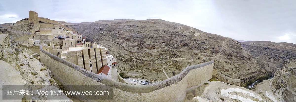 位于约旦河西岸巴勒斯坦领土的犹太沙漠中的M