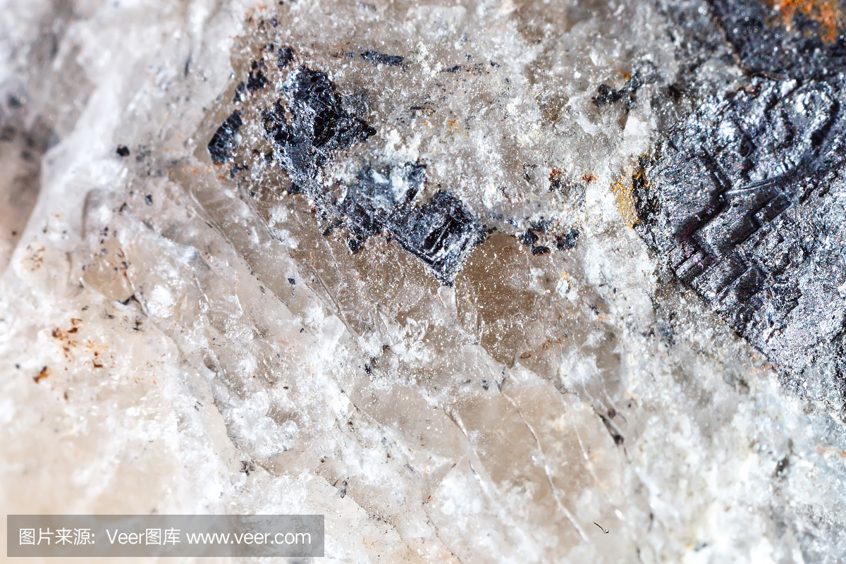 天然宝石的微距拍摄。摩洛哥的原料矿物Gale