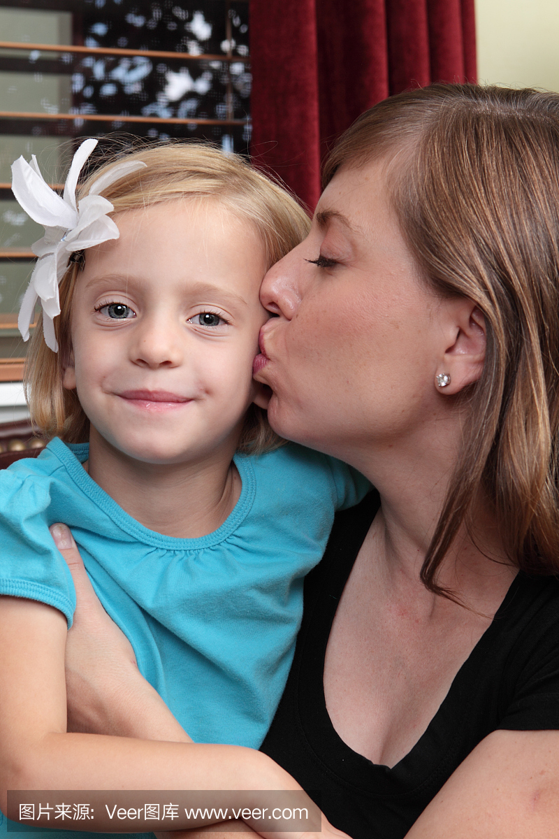 垂直画幅,注视镜头,单身母亲,30岁到34岁